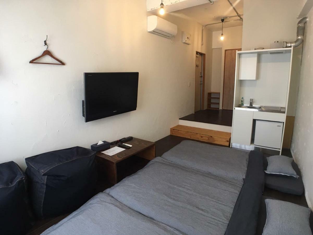 Guest House Golden Mile Hostel Quần đảo Quần đảo Amami Ngoại thất bức ảnh