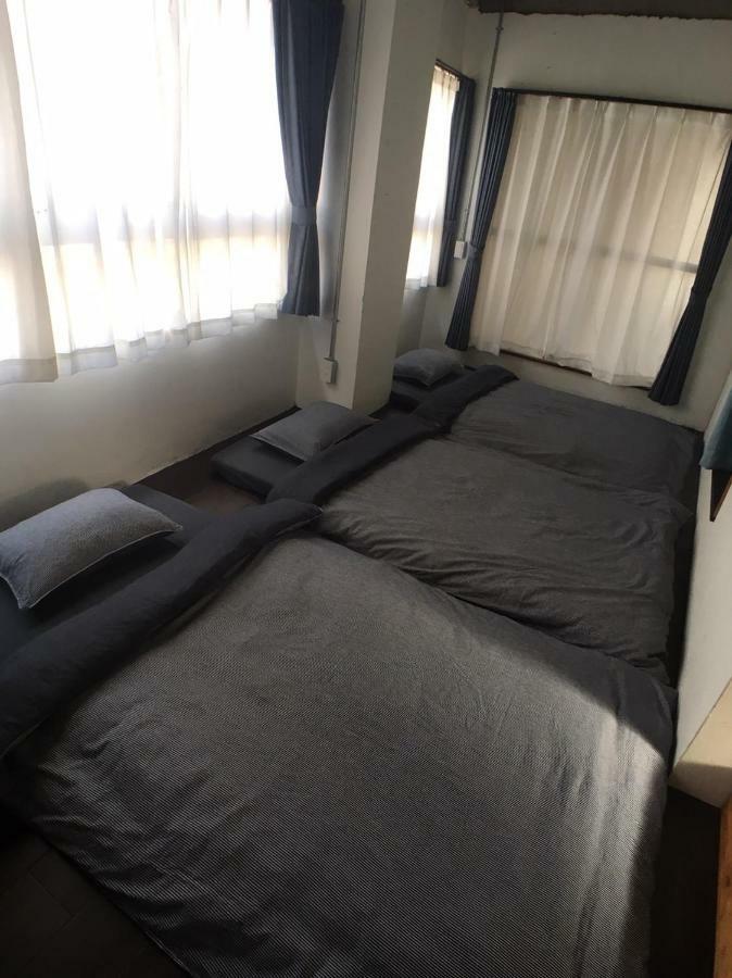 Guest House Golden Mile Hostel Quần đảo Quần đảo Amami Ngoại thất bức ảnh
